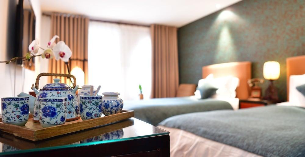 Jingshan Garden Hotel Beijing