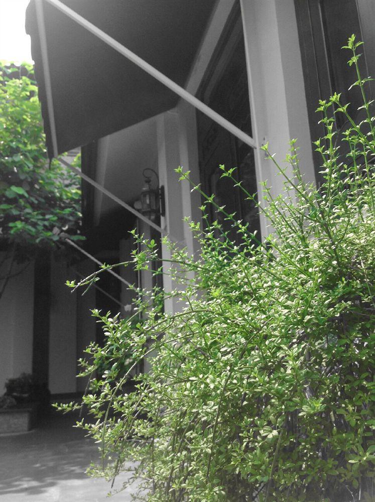 Jingshan Garden Hotel 4*